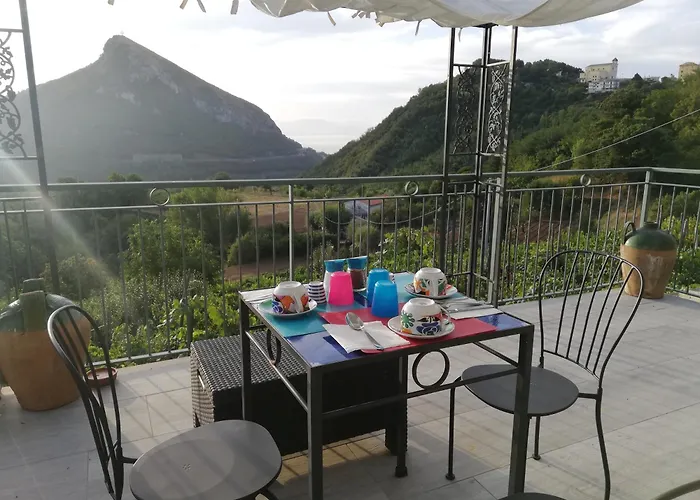 La Roccia Incantata Vietri